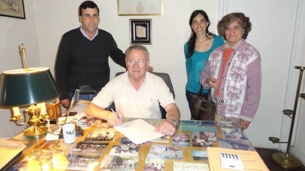 1385840_560198564029574_97235680_n