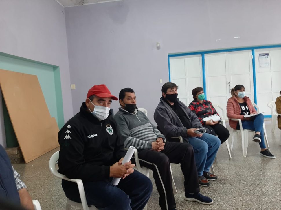 Reunión Con Trabajadores Municipales De L.N.Alem Sobre El último ...